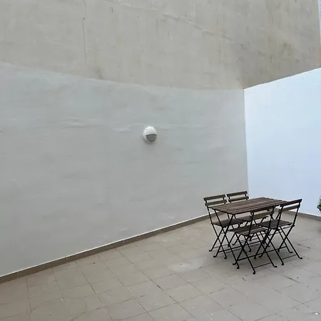 Balluta Beachfront Apartment