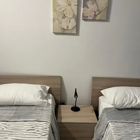 Balluta Beachfront Apartment Saint Julian's